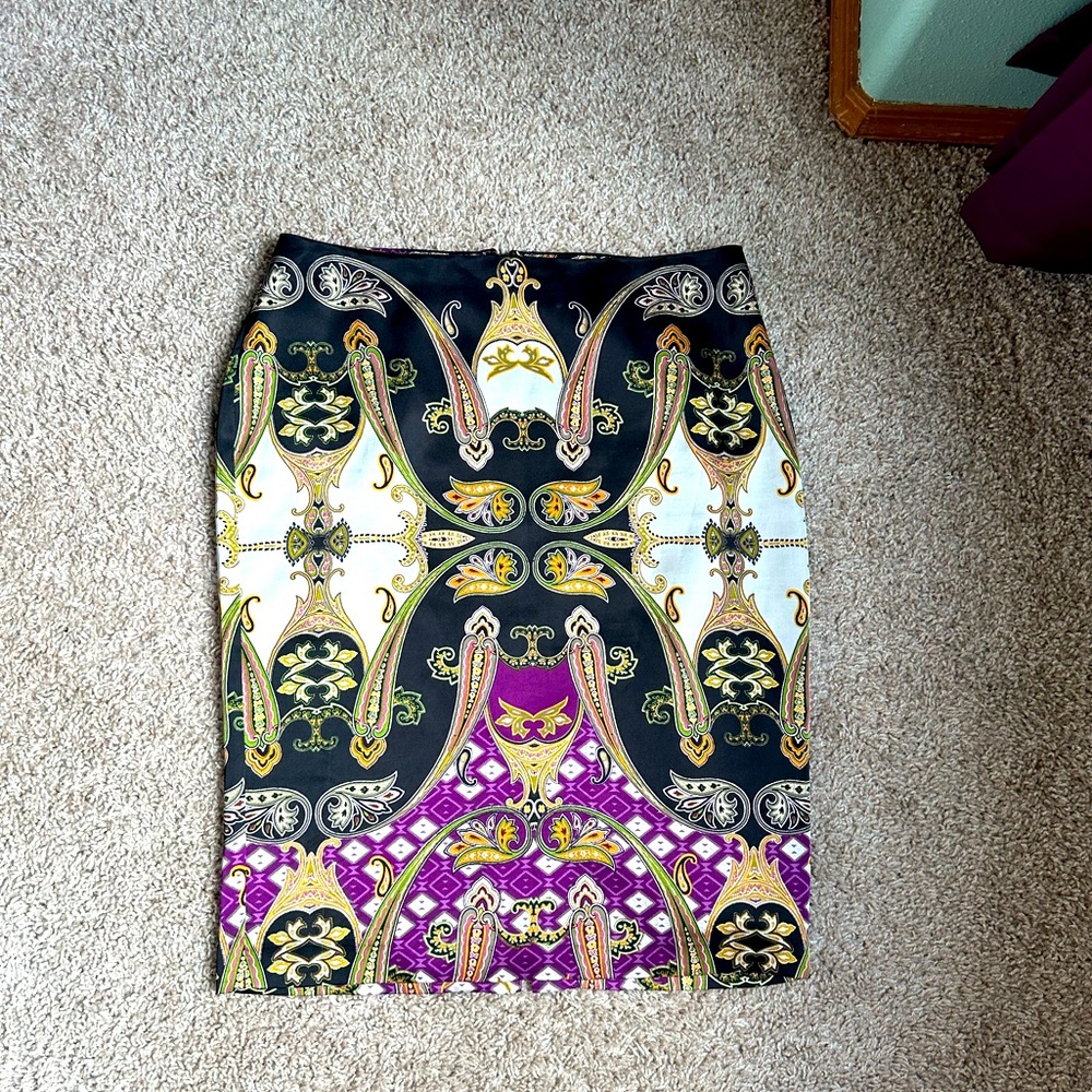 Vince camuto silky pencil skirt-so 4